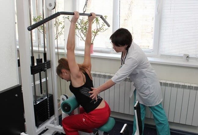 Exercise simulator for osteoarthritis of the shoulder joint